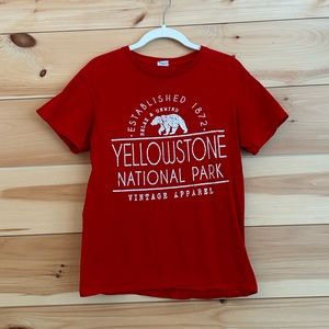 Vintage Yellowstone National Park Tshirt